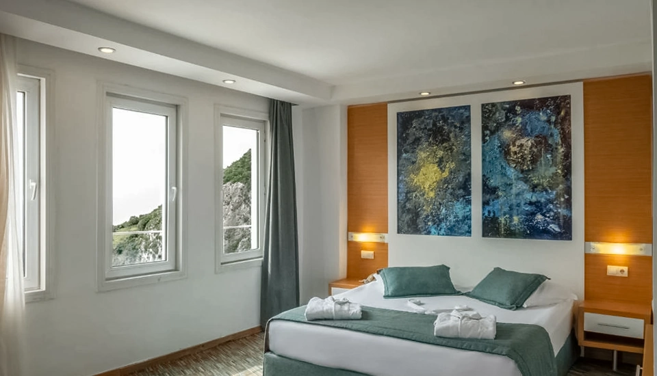 هتل لادونیا آداکوله کوش آداسی